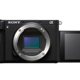 Sony Alpha 6700 aynasız APS-C dijital kamera, AI tabanlı otomatik odaklama, 5 eksenli görüntü sabitleme, 4K 120p video, vlogging ve selfie için eğilebilir dokunmatik ekran, web kamerası