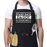 Stand Back Daddy Is Cooking Apron - Erkekler İçin Komik Barbekü Izgara Önlüğü - Hediye Fikri Doğum Günü - Baba İçin Noel - Babalar Günü Hediyesi - Barbekü Izgara Ayarlanabilir Önlük Önlükleri - Izgara