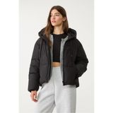Stradivarius Kapüşonlu oversize şişme mont