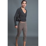 Stradivarius Kare desenli kapri pantolon