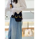 Street Bag Kore Tarz Kara Kedi Desenli Çapraz Omuz Çantası ve Kol Çantası Pofuduk Aksesuarlı Günlük Seyahat - 18 x 10 x 10 cm - 000-Siyah