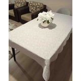 Style Pvc Muşamba Dantel Görünümlü Kaymaz Sıvı Geçirmez Deliksiz Mutfak Masa Örtüsü Çiçek Motifli Krem - Krem - Bej - 120 x 150 cm