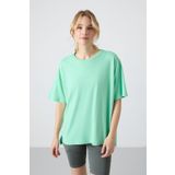 Su Yeşili Penye Modal Yumuşak Tuşeli Oversize Fit Basic Kadın T-Shirt- 97285