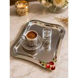 Sunvera Çelik 2'li Paslanmaz Çelik Gümüş Servis ve Sunum Tepsisi Seti 26X21 cm Kırmızı Çiçek Aksesuarlı Kahve Tepsisi Çay Servis Tepsisi Lokumluk Tatlı Ikram Söz Nişan Misafir Sunum Tepsisi