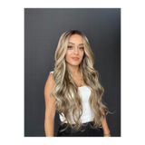 Suzan Peruk Rebecca Tül Peruk serisi.Özel dalgası ve Mükemmel gerçek saç yumuşuklığı ile sizlerle Suzan peruk