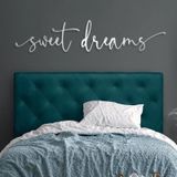 Sweet Dreams Metal Duvar Sanatı 2'li Set, Metal Kelimeler Tabelası, Uyku Zamanı Rüya Tabelası, Ebeveyn Yatak Odası Dekoru, El Yapımı Ev Dekoru (67"x14" | 170x36 cm, Gümüş)