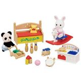 Sylvanian Families Tavşan ve Panda Bebeğin Oyun Odası
