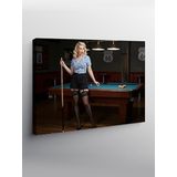 Tablo Mega Kanvas Tablo Bilardo Masasında Kadın YTCNVS500449, 100 x 140