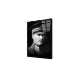 Tablosan Askeri Kıyafetiyle Genç Atatürk Çerçeveli Cam Tablo 60X90 Cm Ca02092