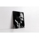 Tablosan Siyah Beyaz Atatürk Gülerken Portresi Kanvas Tablo