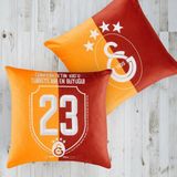 Taç Galatasaray Yeni Sezon Lisanslı Çift Yüzü Desenli Kırlent ( 1 Adet 40 x 40 cm ) - Kırmızı
