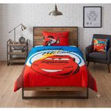 Taç Lisanslı Disney Cars Mcqueen ( 120 x 200 cm Lastikli Çarşaflı ) Tek Kişilik Nevresim Takımı - Kırmızı - 160 x 220 cm