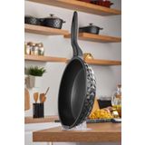 Taç Siyah 28 cm Bella Dokum Tava