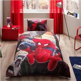 Taç Spiderman İn City Genç Nevresim Takımı