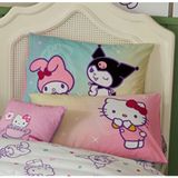 Taç Zorluteks Out Hello Kitty & Friends Desenli 2 Adet % 100 Pamuk Kumaş Yastık Kılıfı 50X70 cm - Açık Pastel Yeşil - 50 x 70
