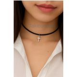 TakıConcept Haç Sallantılı İp Choker Kadın Kolye