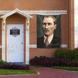 Takım Elbiseli Gazi Mustafa Kemal Atatürk Portre - Poster Bayrak 100x150 cm