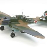 Tamiya 1/48 Il-2 Plastik Uçak Maket Kiti
