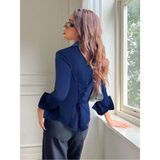 Tarz Cool Kadın Arkası Bağcıklı Gömlek Slim Fit Günlük ve Ofis Kombin Modern Tasarım - Lacivert