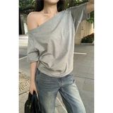 Tarz Cool Lacivert Beyaz Siyah 3lü paket Kadın Düşük Omuz Kayık Yaka Oversize T-Shirt