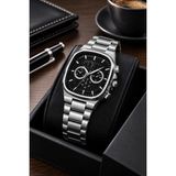 Tarz Yeri Erkek Gümüş Renk Metal Kordon Analog Kol Saati Takvim Göstergeli Siyah Kadran - Gümüş - 41 – 45 mm