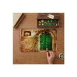 Taş Ev Kapısının Önünde Renkli Çiçekler Tasarımı 240 Parça Ahşap Puzzle Ahşap Kutuda MP01147