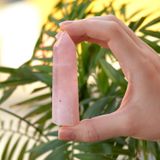 Taş Sandığı Pembe Kuvars Taşı Kazık Kütle