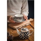 Tasarım Evi 4 Parça Dama Desenli Gold Çay Ve Kahve Fincanı + Porselen Demlik Seti