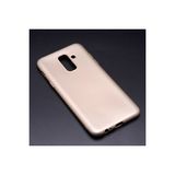 Techno Guru Samsung Galaxy J8 Için Esnek ve Şık Soft Premier Silikon Kılıf - Gold