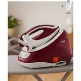 Tefal Pro Express Buhar Kazanlı Ütü, 540 G/dk Ultra Güçlü Buhar Performansı, Sıfır Yanık Riski, Şık Tasarım, Ayar Gerektirmeyen Gelişmiş Teknoloj + Tiftik Toplayıcı - Kırmızı