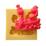 Teknede Gelin İle Damat Şeklinde Silikon Pasta ve Seker Hamuru Kalibi 6x6x1,5 cm