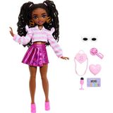 TeknoKapsül Barbie Kahverengi Saçlı ve Eklemleri Bükülebilen Barbie Dream Besties 'brooklyn' Bebek ve Aksesuarları, Dans Temalı Oyuncaklar, JKP51