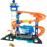 TeknoKapsül Hot Wheelsköpek Balığından Kaçış™ Oyun Seti Hot Wheels™ City Köpek Balığından Kaçış Oyun Seti, 4 Yaş ve Üzeri Çocuklar Için Oyuncak HDP06