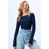TeknoKapsül Trend Alaçatı Stili Lacivert Kayık Yaka Basic Transparan Bluz ALC-X14362 - Kırmızı