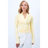 TeknoKapsül Trend Alaçatı Stili Sarı Kruvaze Kesim V Yaka Beli Korsajlı Sandy Bluz ALC-X14372 - Kırmızı