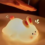 TeknoKapsül Yumuşak Silikon Tavşan Mini Gece Lambası Dekoratif Işık Derecesi Ayarlanabilir Yatak Odası Lambası Rabbit Kitap Okuma Lambası Çocuk Odası (Tavşan - YH302)