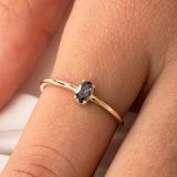 Tektaş Altın Yüzük - 14 Ayar Altın 0.30 Karat Oval Mistik Topaz Taşlı Minimal Tek Taş Yüzük