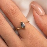 Tektaş Altın Yüzük - 14 Ayar Altın 0.60 Karat Mekik Mistik Topaz Tek Taş Evlilik Teklifi Yüzüğü