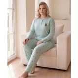 Temporium Kadın Kışlık Büyük Beden Curve Nakışlı Desenli Yakası Düğmeli Uzun Kollu Pijama Takımı - Yeşil - 5XL