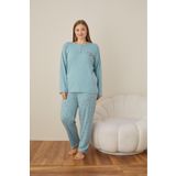 Temporium Kadın Kışlık Büyük Beden Nakışlı Desenli Yakası Düğmeli Uzun Kollu Pijama Takımı