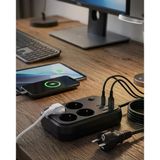Termal Korumalı Uzatma Kablosu 4 Priz Usb Type C Çoklu Şarj İstasyonu