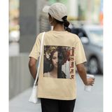 Terzili Giyin Kadın Oversize Sanatsal Baskılı Tişört – Say The Tame Of Beauty - Bej - 2XL