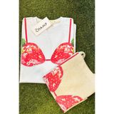 The Champ Clothing Çilek Desenli Beyaz Oversize Kadın Tişört + Bez Çanta Hediyeli Kombin Set – %100 Pamuk