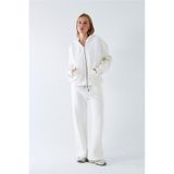 The Champ Clothing Kadın Oversize Eşofman Takımı Zip Beyaz – Fermuarlı, Kapüşonlu, Bol Paça, 3 İplik Şardonlu Polar