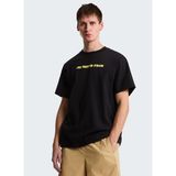 The North Face NF0A8GQVJK31-M LOGO TWIST RELAXED Siyah Regular Fit Baskılı Erkek T-Shirt