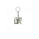 Thug Life Yazılı Metal Anahtarlık – Gümüş Renk | Unisex Hip-Hop & Sokak Stili Aksesuar