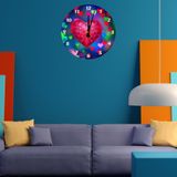 Tİ-PLAY KALPLER DİYARI 30X30CM AKRİLİK DEKORATİF MODERN DUVAR SAATİ