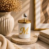 Tiem Concept Kişiye Özel Harfli Kokulu Bardak Mum - Kristal Tepelikli Özel Tasarım Beyaz Cam Mum, Ev ve Oda Kokusu, Hediyelik Dekoratif Mum 150g (Gold, Okyanus, M)