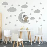 Tilki Dünyası Uyuyan Ayıcık Gri Yıldızlar ve Gri Bulutlar Dekoratif Bebek Çocuk Odası Sticker