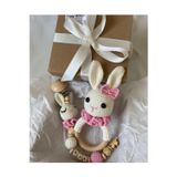 Tiny Wood Krem - Pembe Hediyelik Tavşan Emzik Zinciri Çıngırak, Yenidoğan Kız Bebek Isimli Emzik Hediye Seti